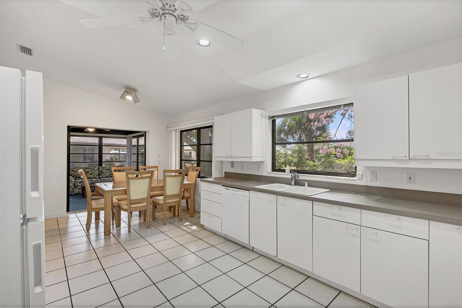 Image 24 of 53 For 650 Chirico Drive