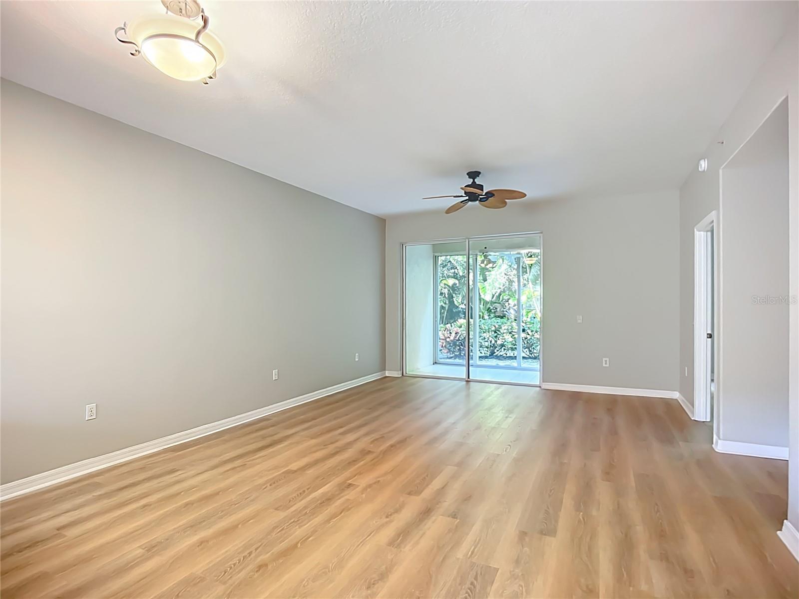 Image 13 of 40 For 4275 Castlebridge Lane 1312b1