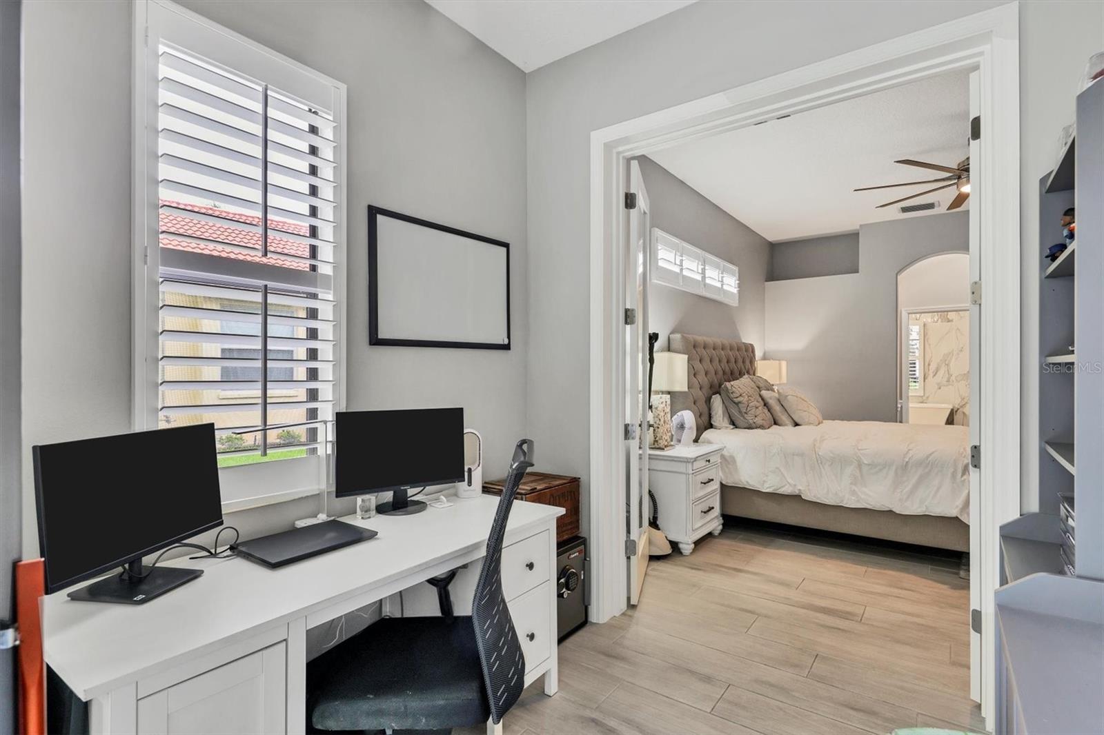 Image 29 of 85 For 6470 Indigo Bunting Place