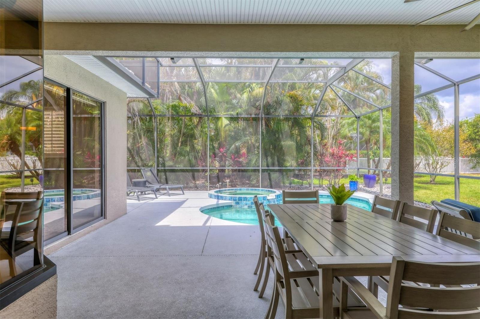 Image 46 of 85 For 6470 Indigo Bunting Place