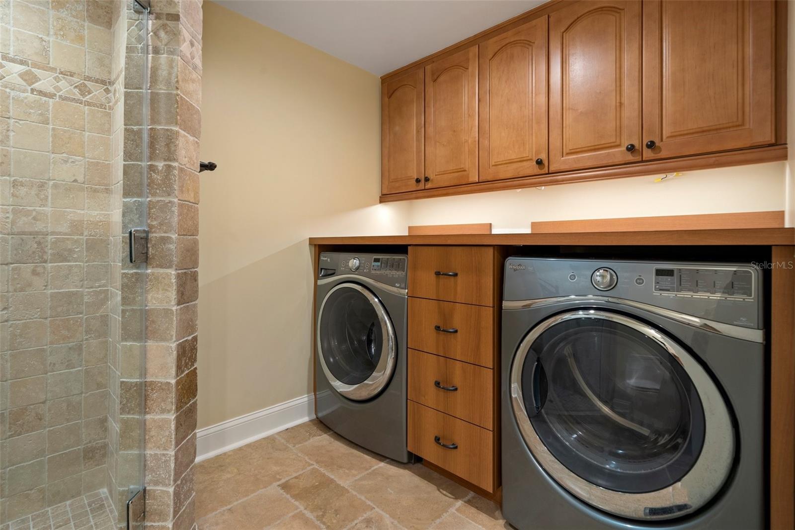 Image 20 of 49 For 5512 Avenida Del Mare