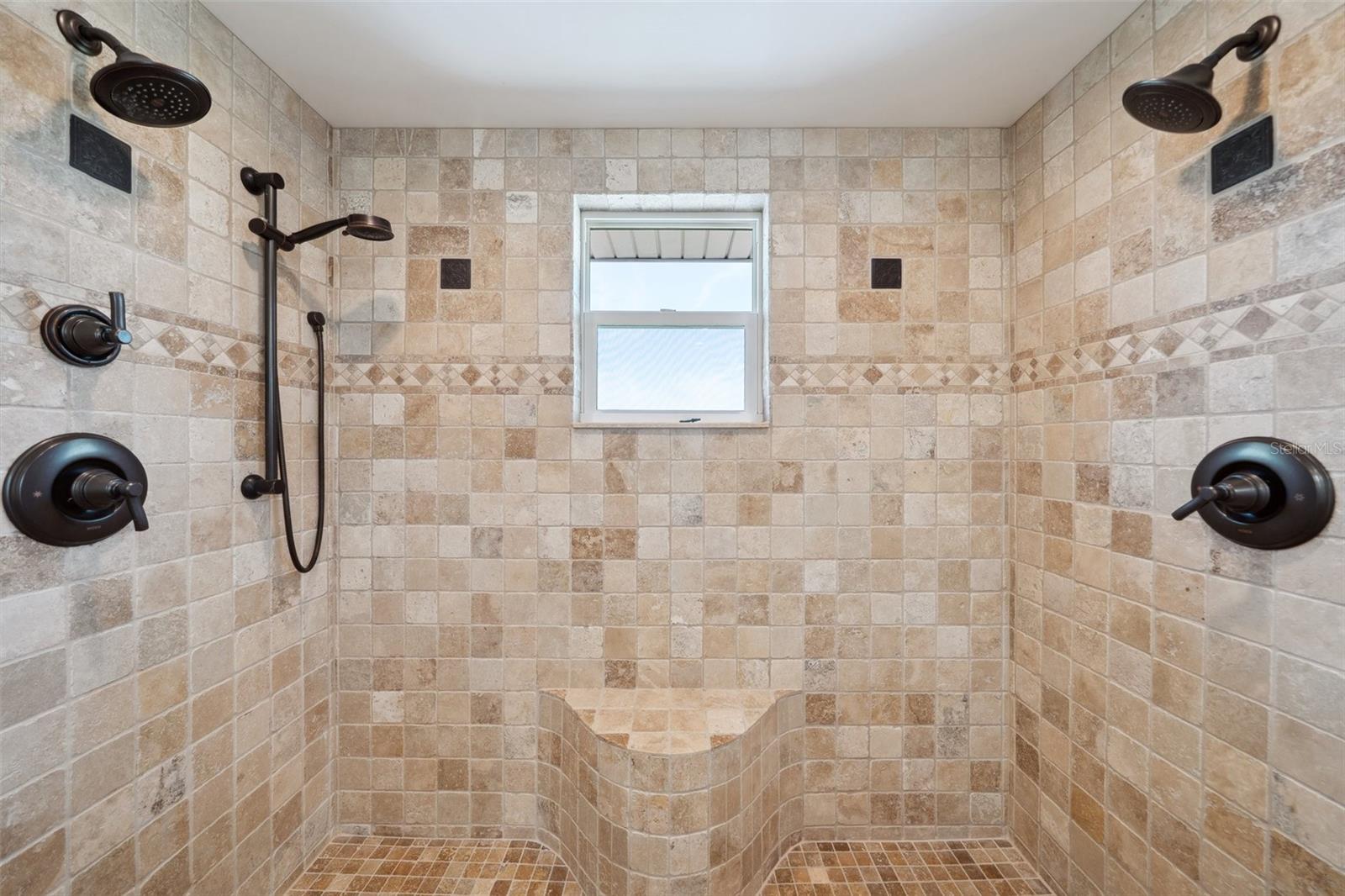 Image 39 of 49 For 5512 Avenida Del Mare