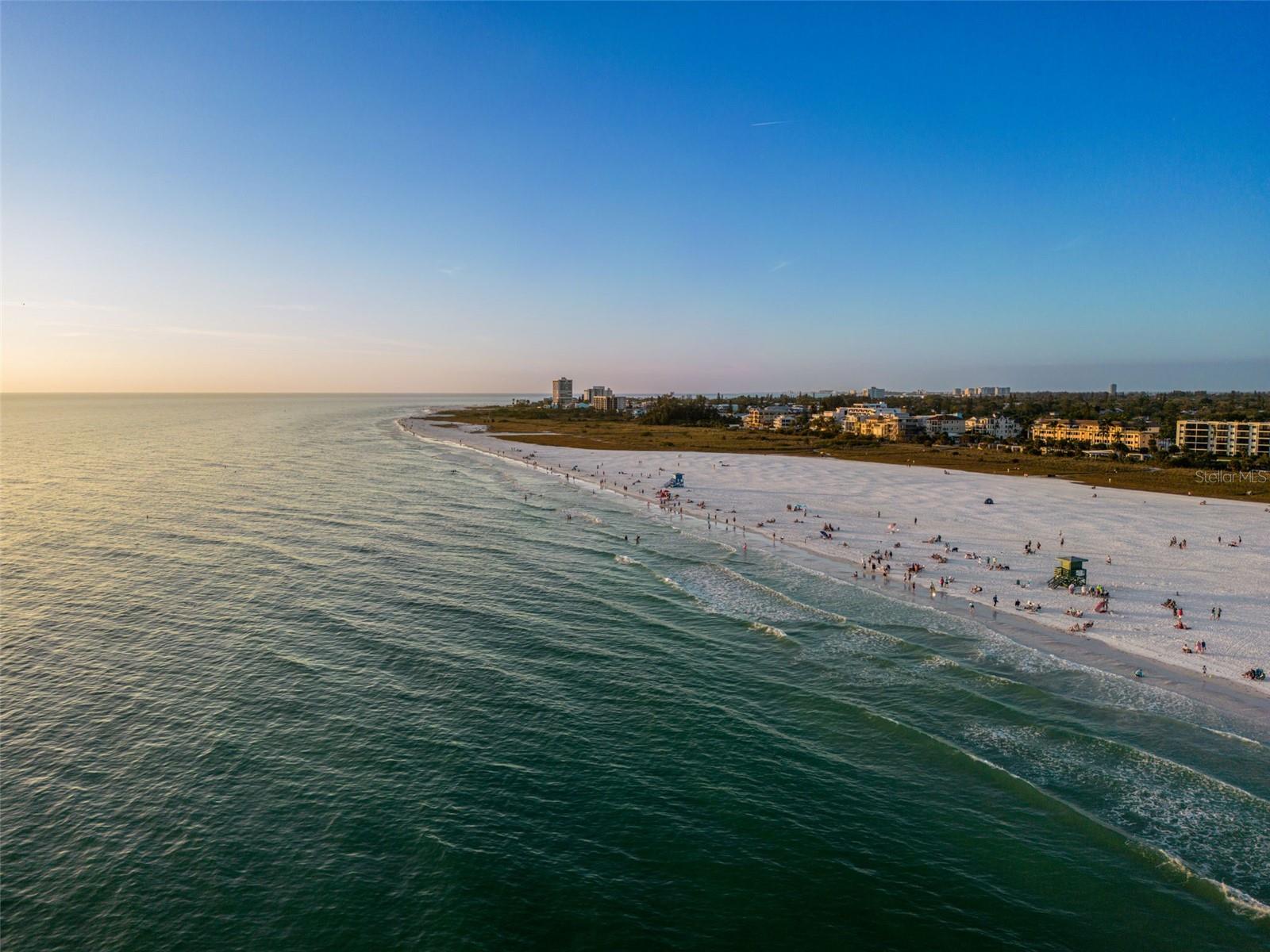 Image 49 of 49 For 5512 Avenida Del Mare