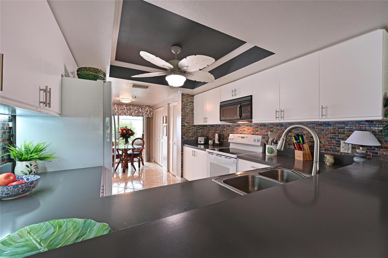 Image 17 of 57 For 6611 Stone River Road 106