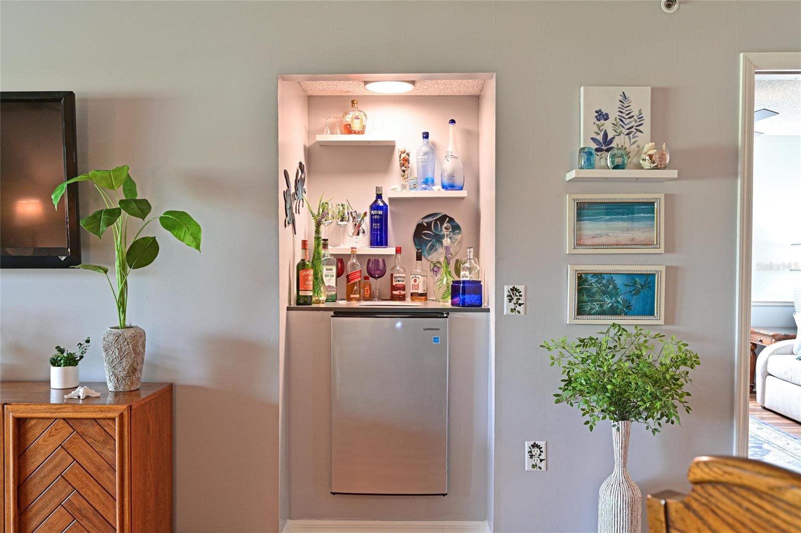 Image 24 of 57 For 6611 Stone River Road 106