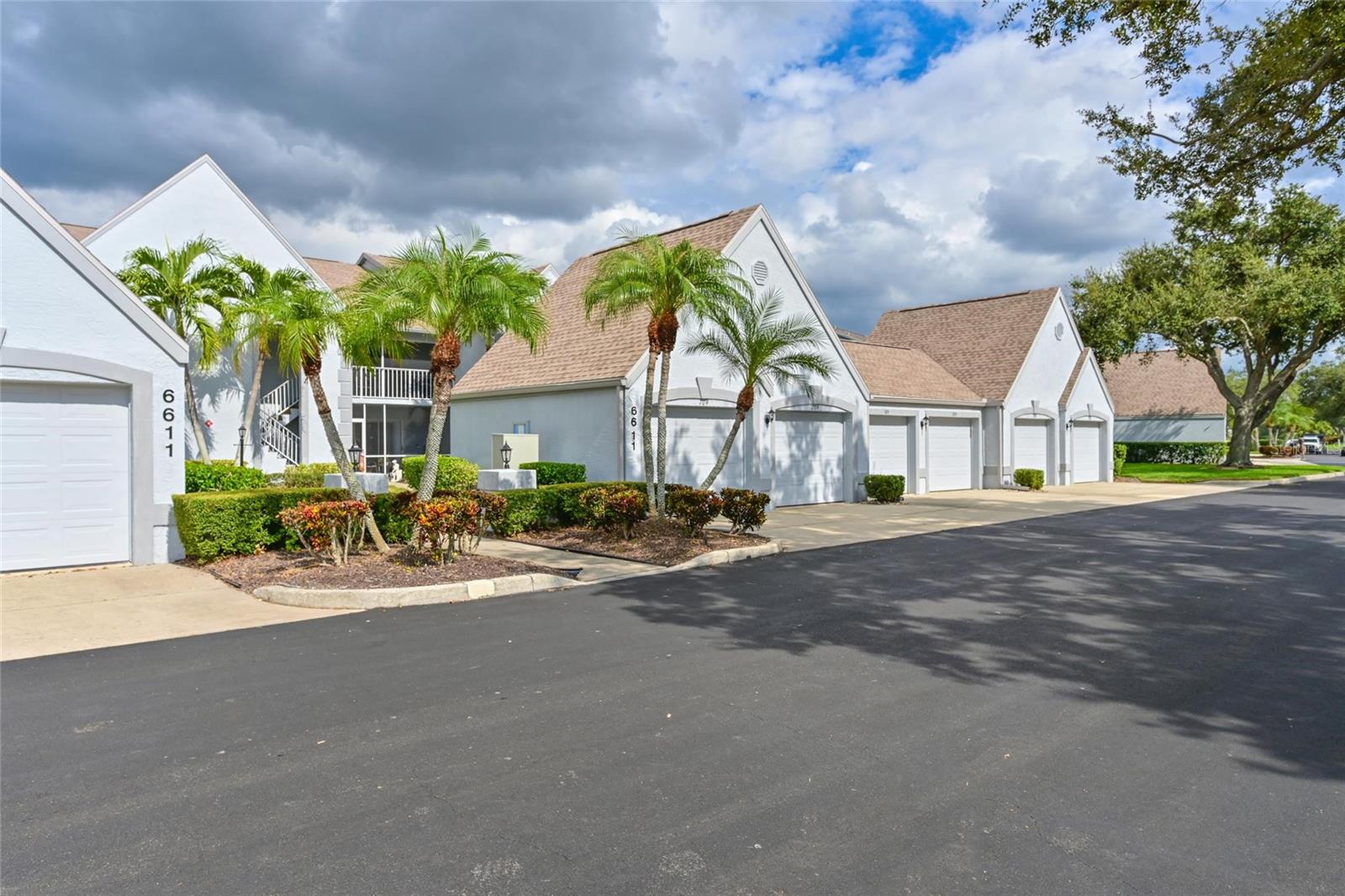 Image 3 of 57 For 6611 Stone River Road 106