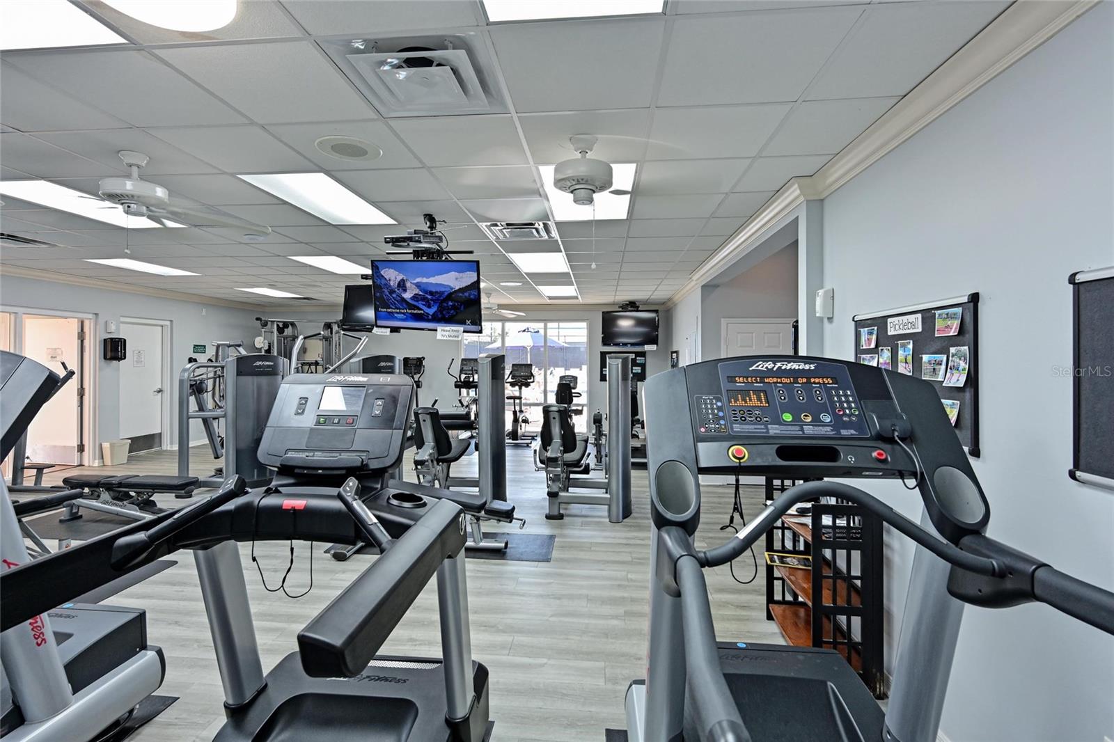 Image 46 of 57 For 6611 Stone River Road 106