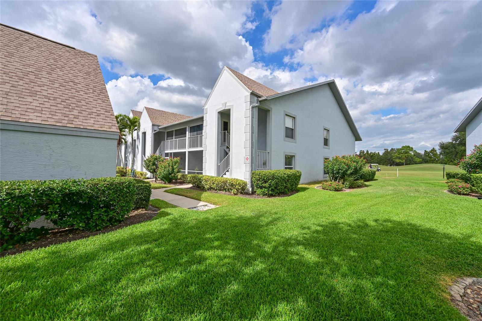 Image 7 of 57 For 6611 Stone River Road 106