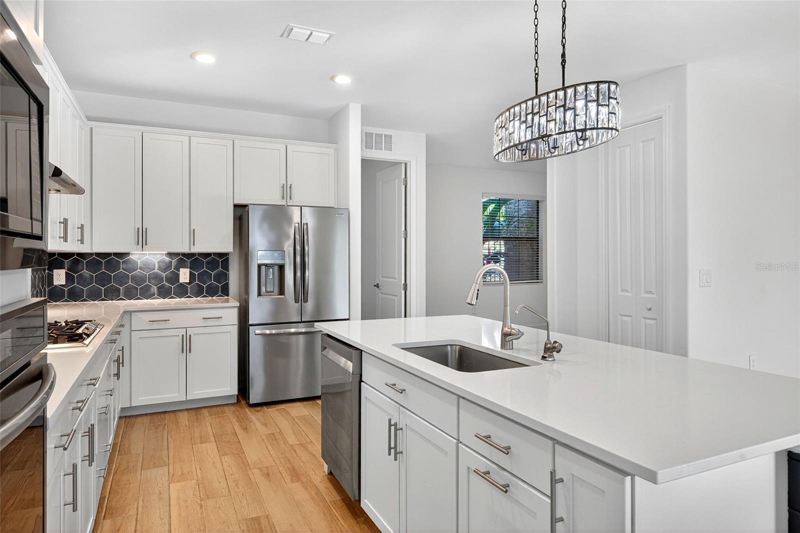 Image 22 of 100 For 4852 Coastal Days Lane