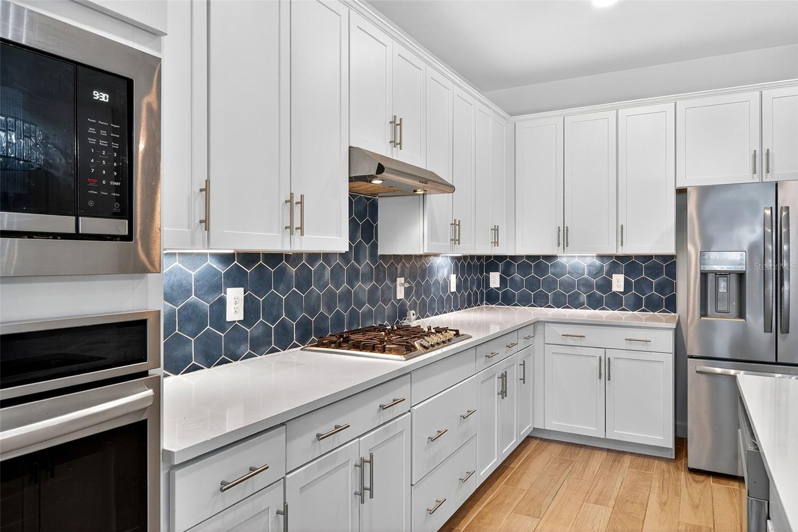 Image 24 of 100 For 4852 Coastal Days Lane