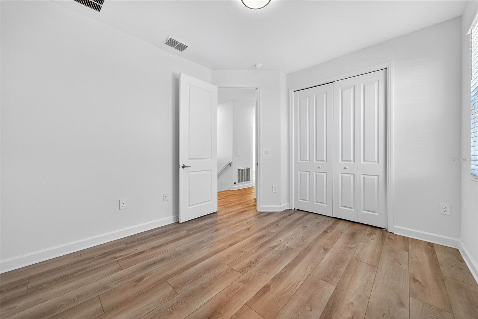 Image 48 of 100 For 4852 Coastal Days Lane