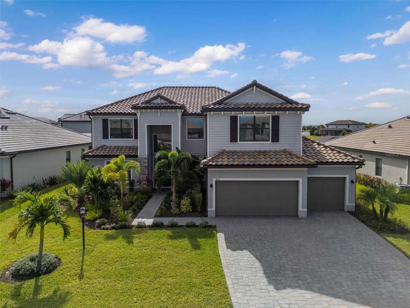 Image 7 of 100 For 4852 Coastal Days Lane