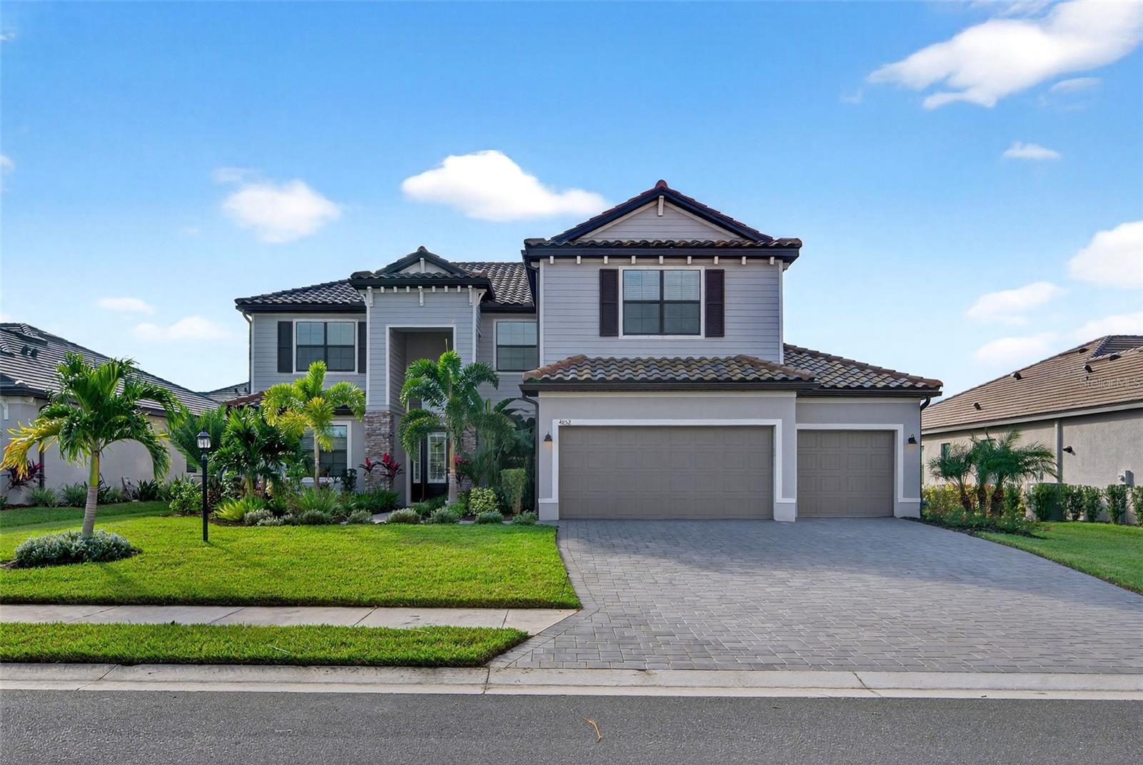 Image 8 of 100 For 4852 Coastal Days Lane