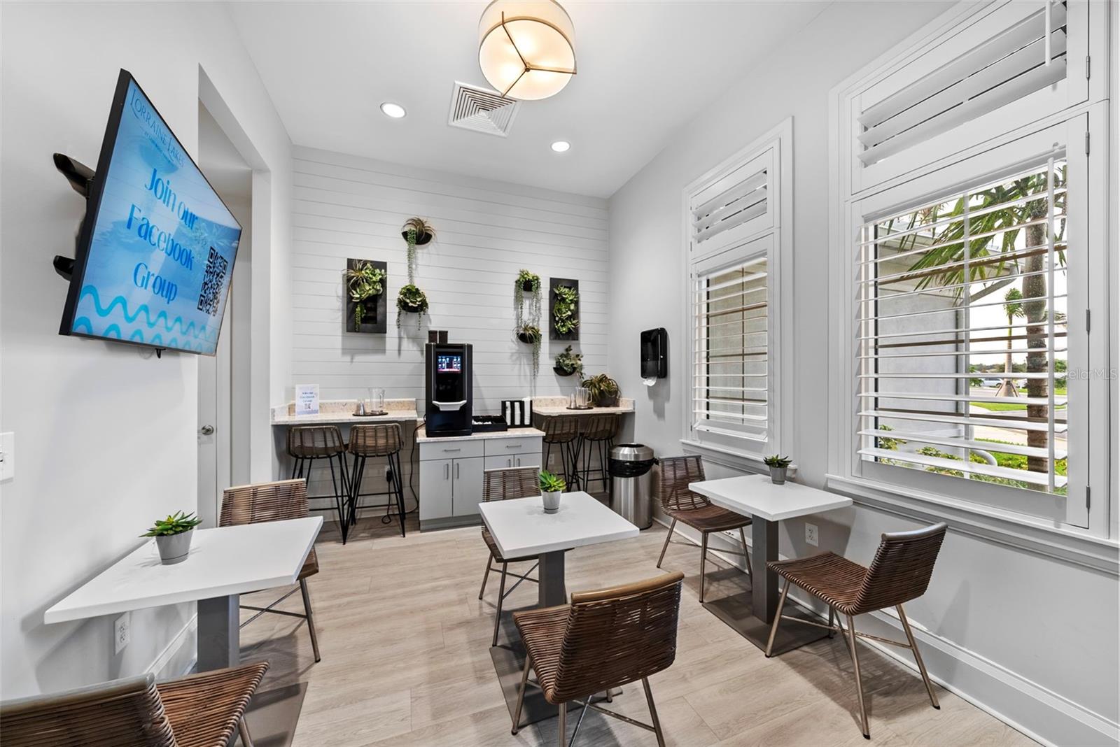 Image 90 of 100 For 4852 Coastal Days Lane