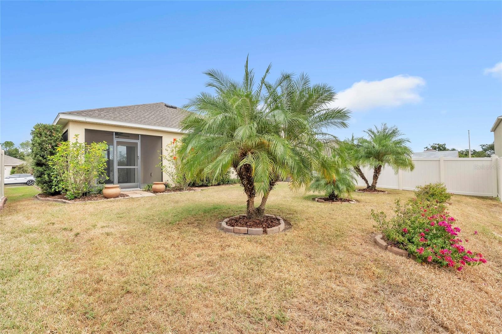 Image 30 of 33 For 9527 Sunstone Boulevard