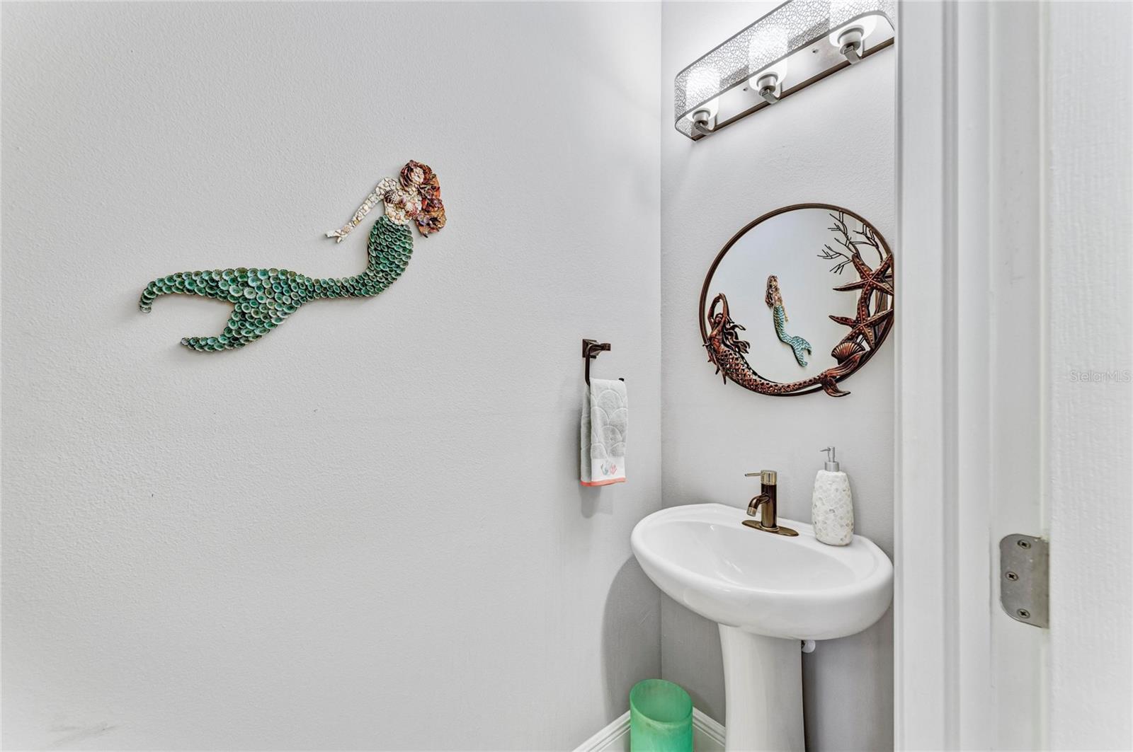 Image 49 of 88 For 3624 81st Place E