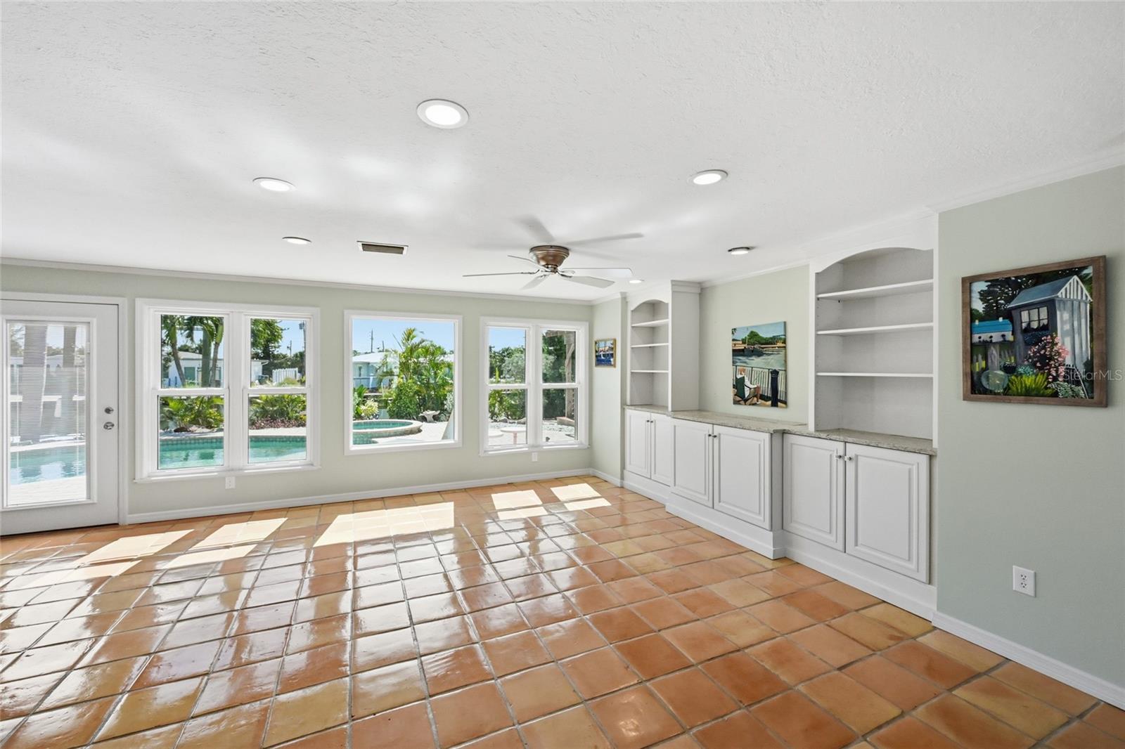 Image 16 of 49 For 503 65th Street