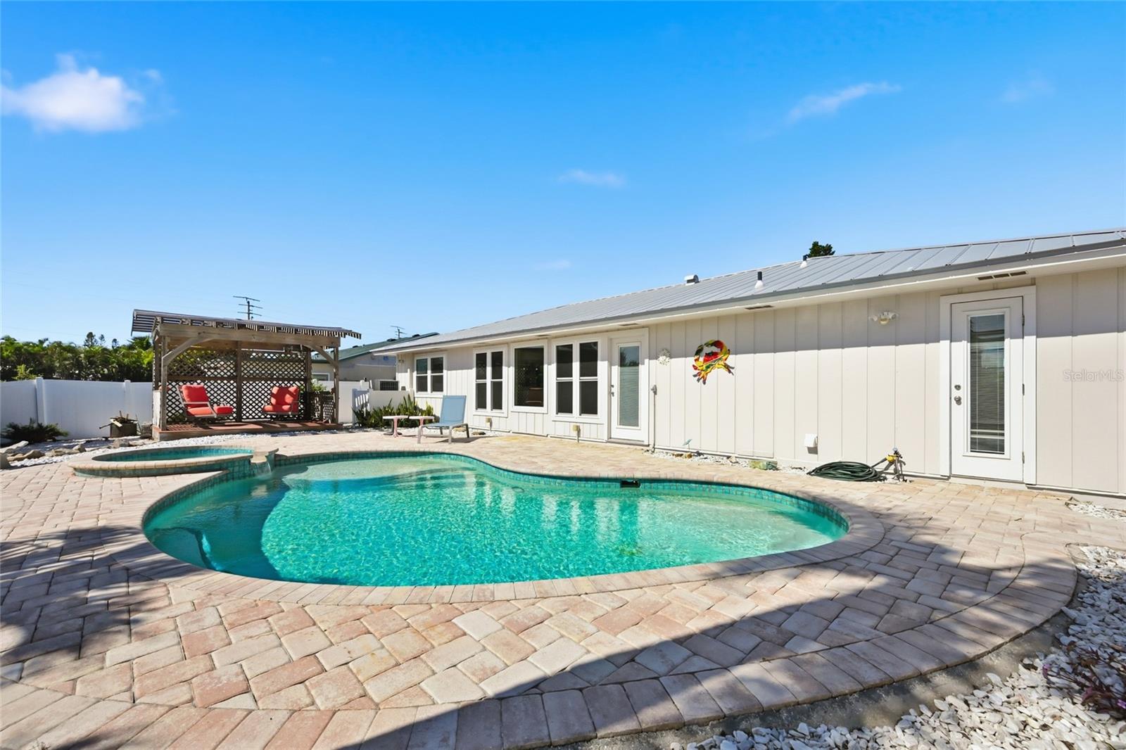 Image 37 of 49 For 503 65th Street