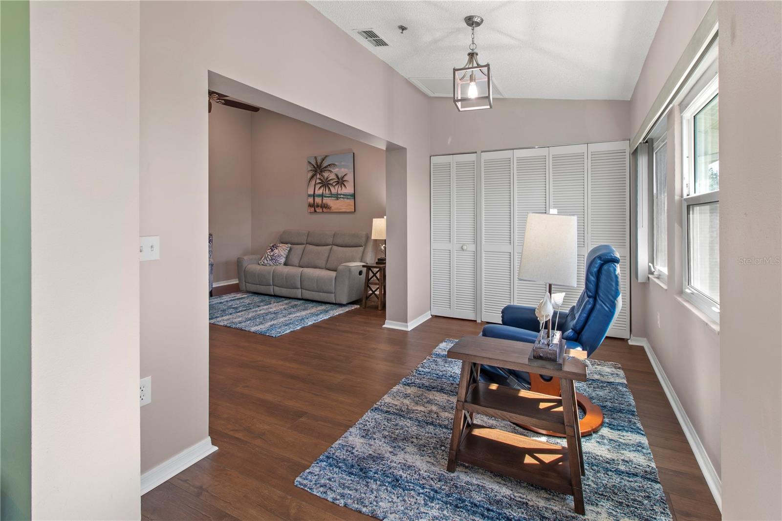 Image 21 of 57 For 7201 29th Avenue Drive W 307