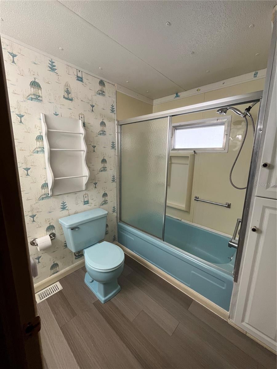 Image 16 of 23 For 1213 31st Avenue W