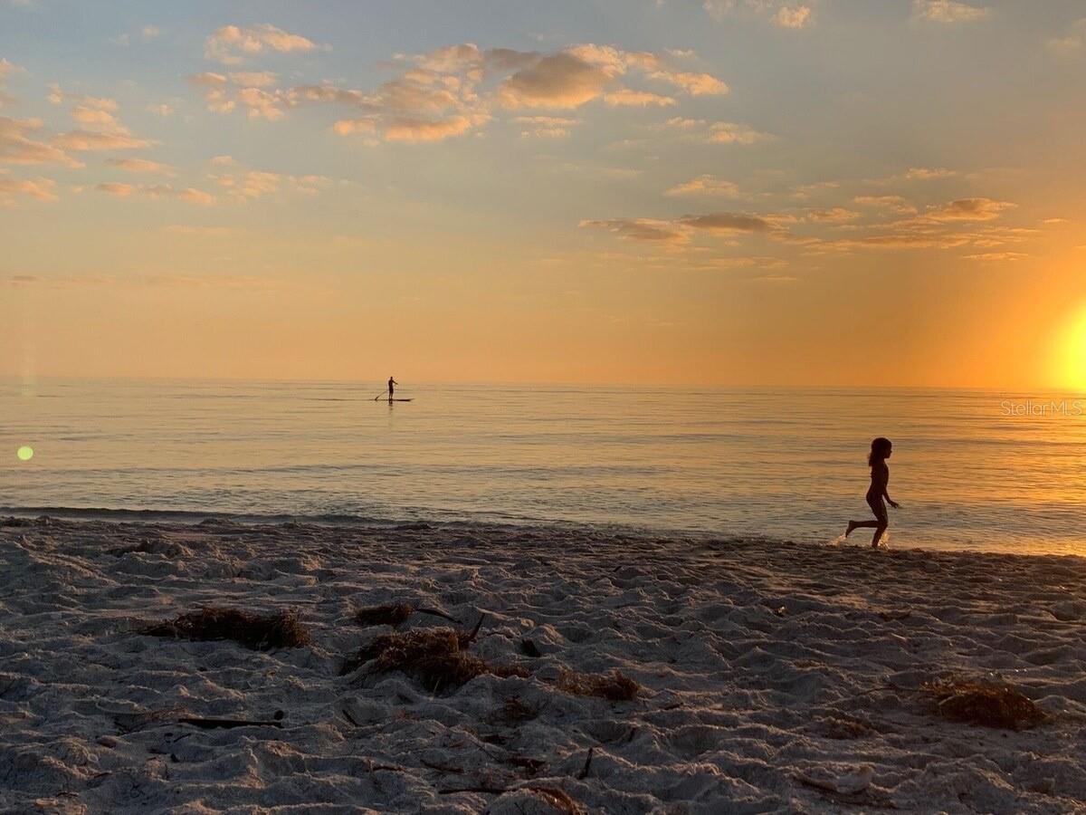 Image 7 of 12 For 540 Neptune Avenue 7