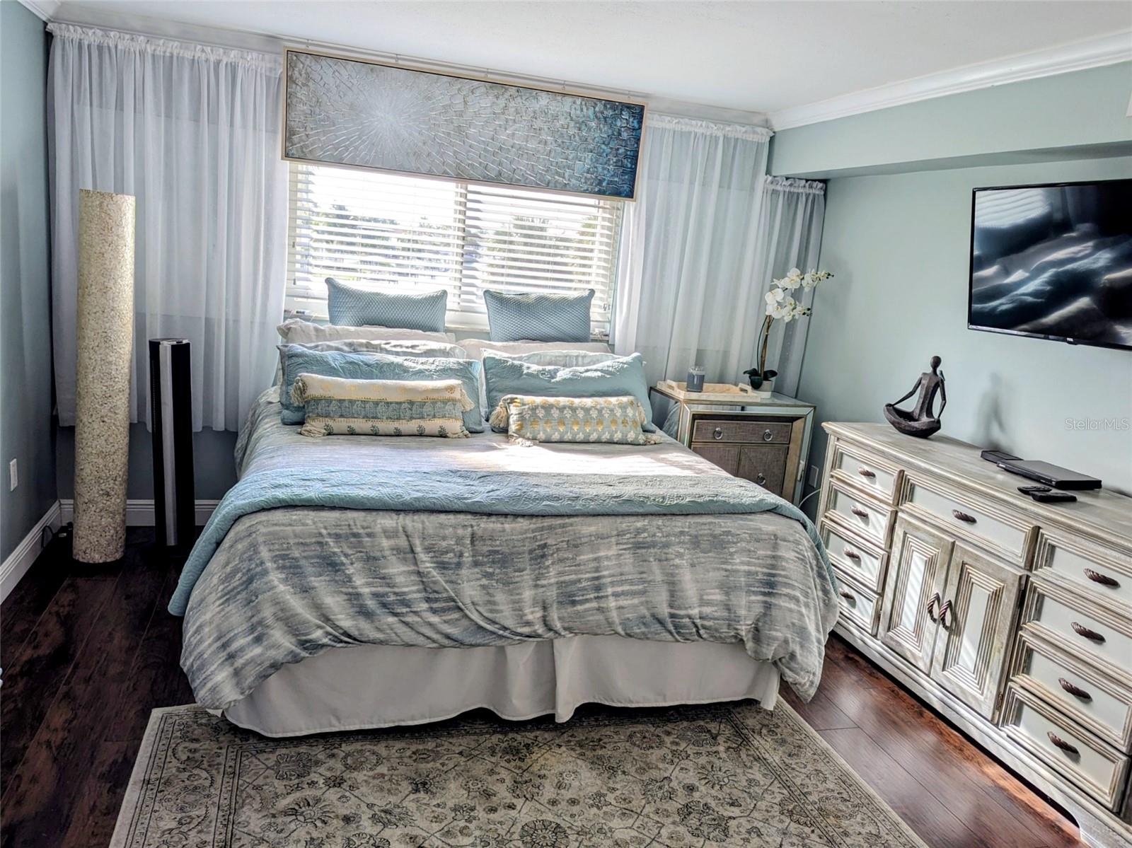 Image 10 of 17 For 4309 Mariner Way 304