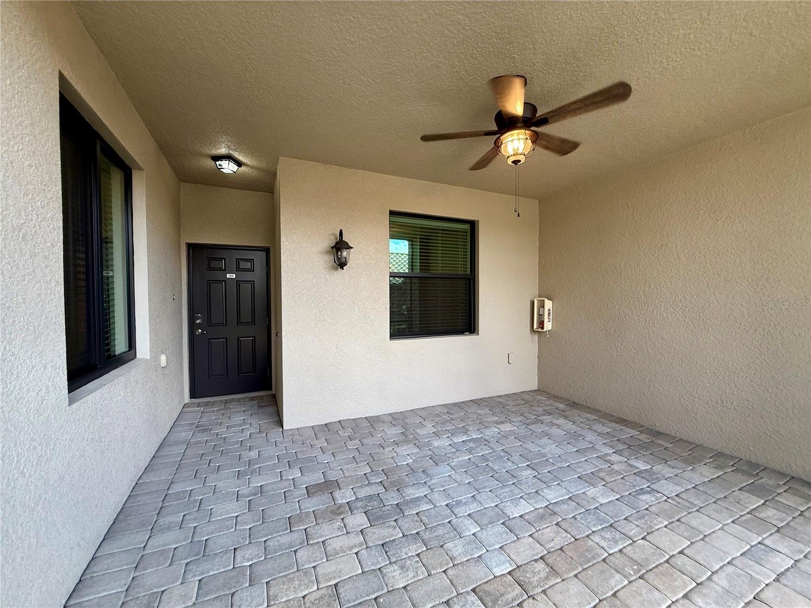 Image 6 of 32 For 5538 Palmer Circle 104