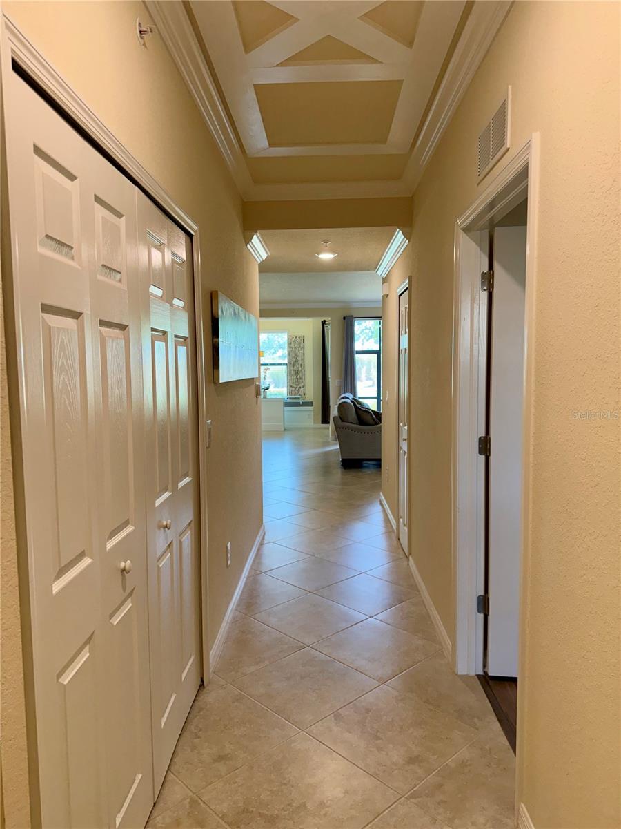 Image 7 of 32 For 5538 Palmer Circle 104