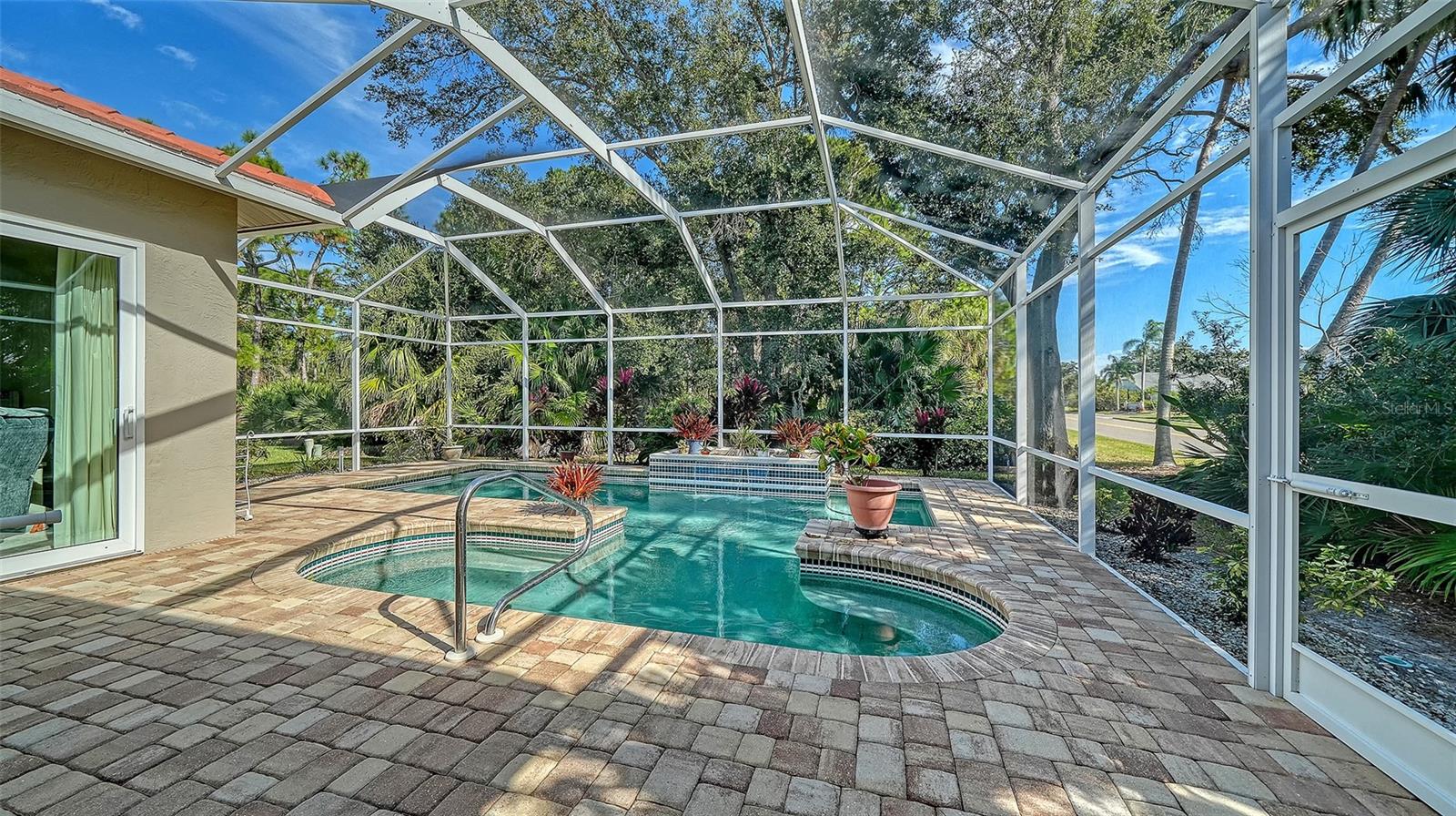 Image 33 of 71 For 8875 Macgregor Lane