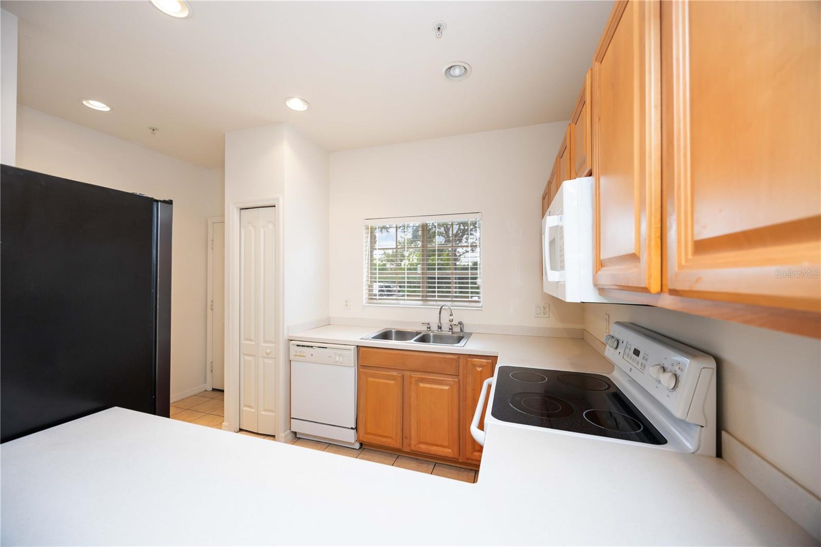 Image 11 of 41 For 12346 Destiny Drive