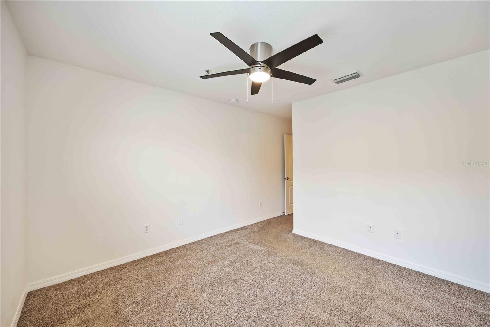 Image 27 of 41 For 12346 Destiny Drive