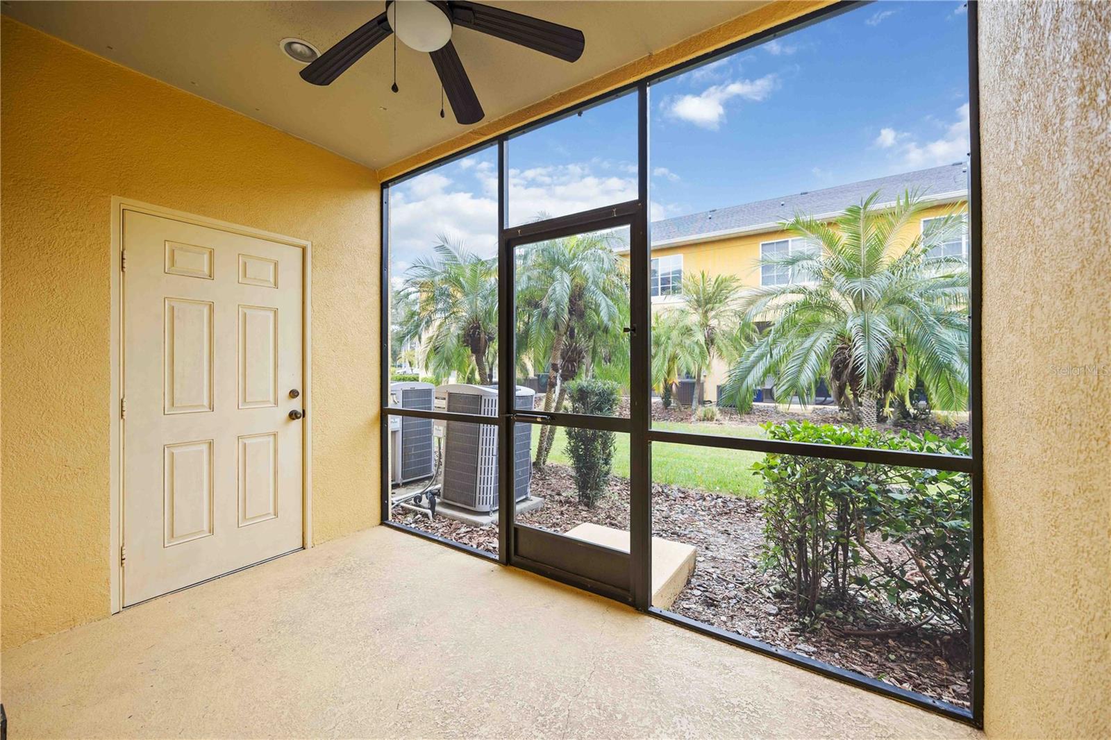 Image 33 of 41 For 12346 Destiny Drive