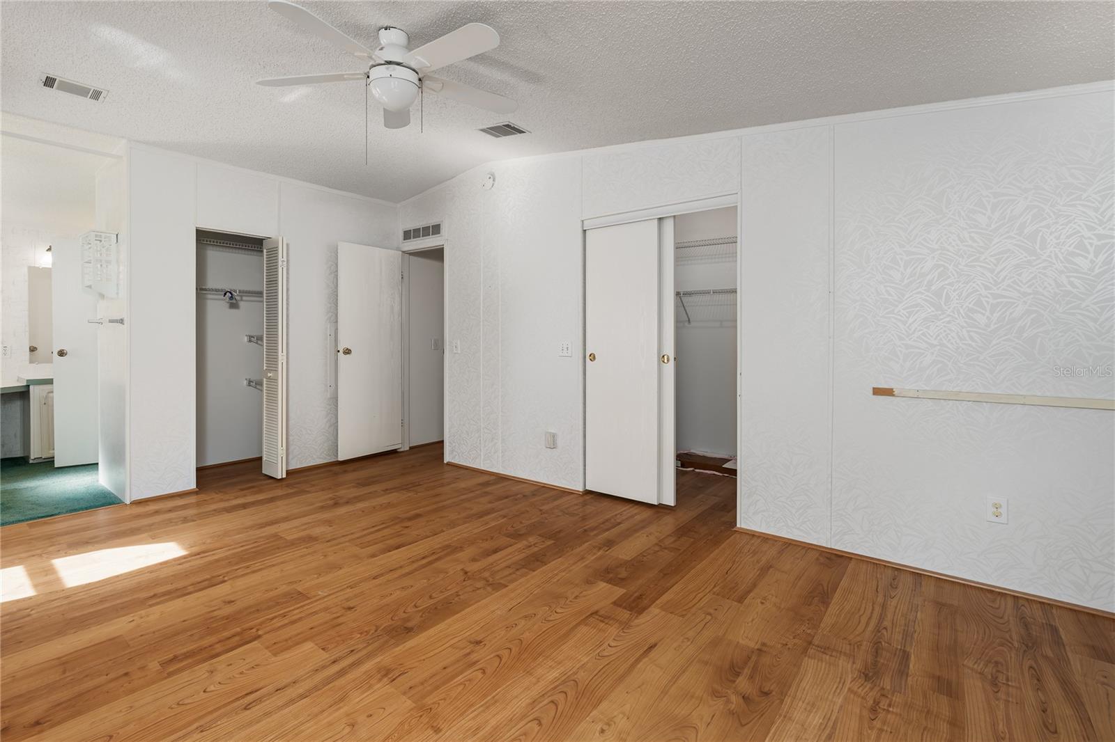 Image 17 of 31 For 8206 Marie Lane