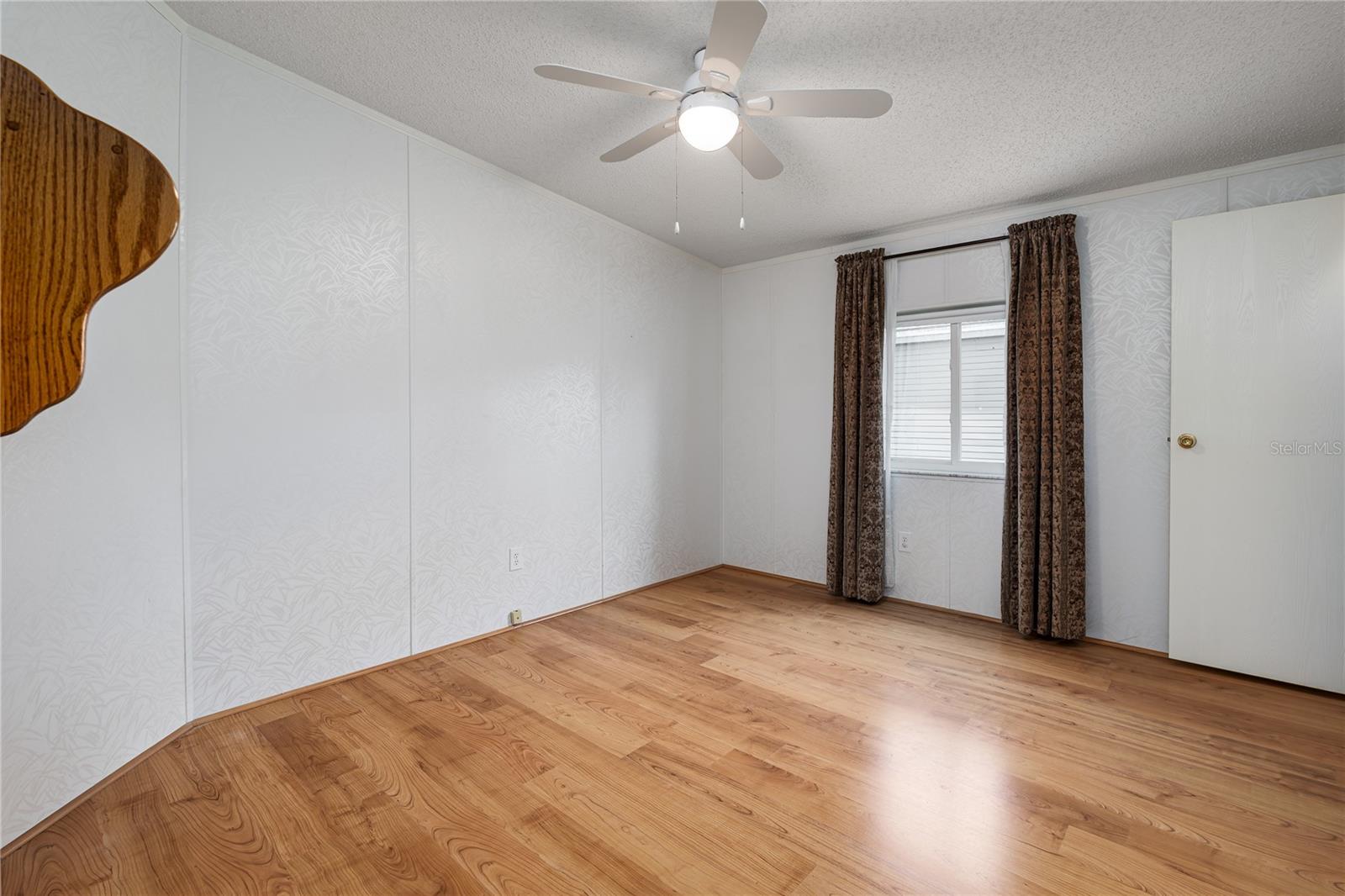 Image 21 of 31 For 8206 Marie Lane