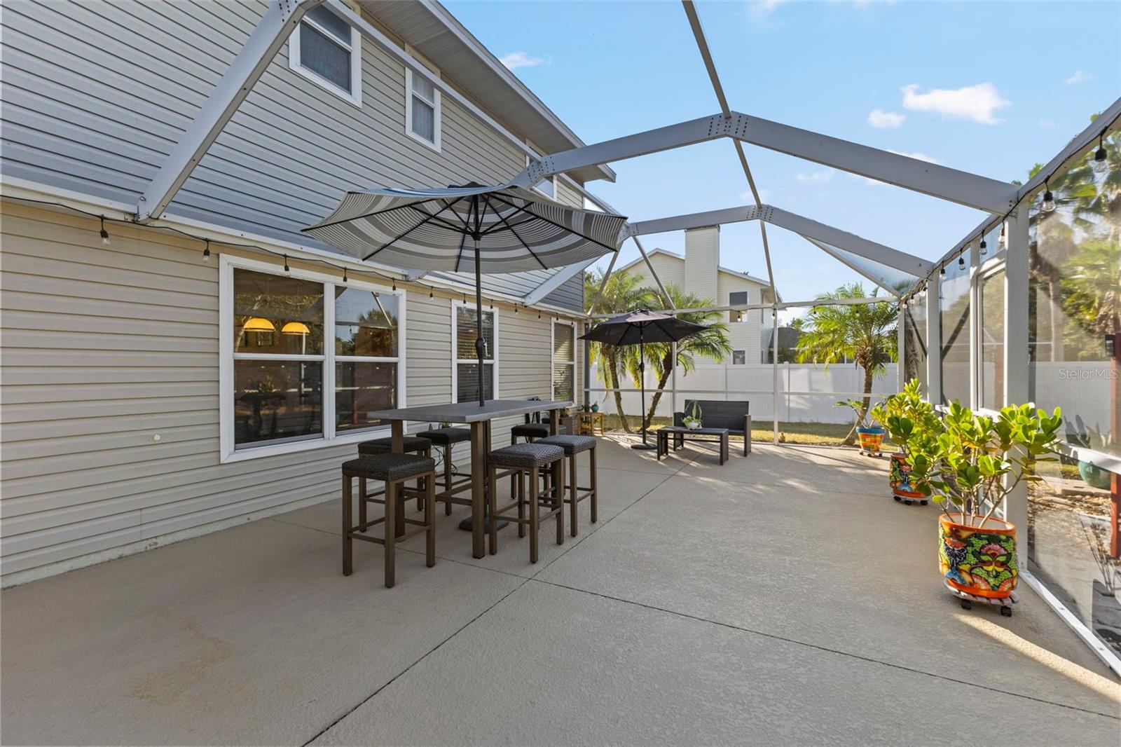 Image 39 of 61 For 14715 1st Avenue E