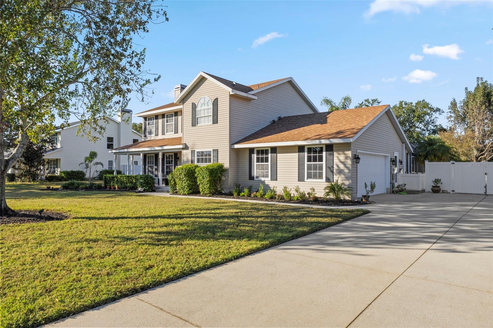 Image 45 of 61 For 14715 1st Avenue E