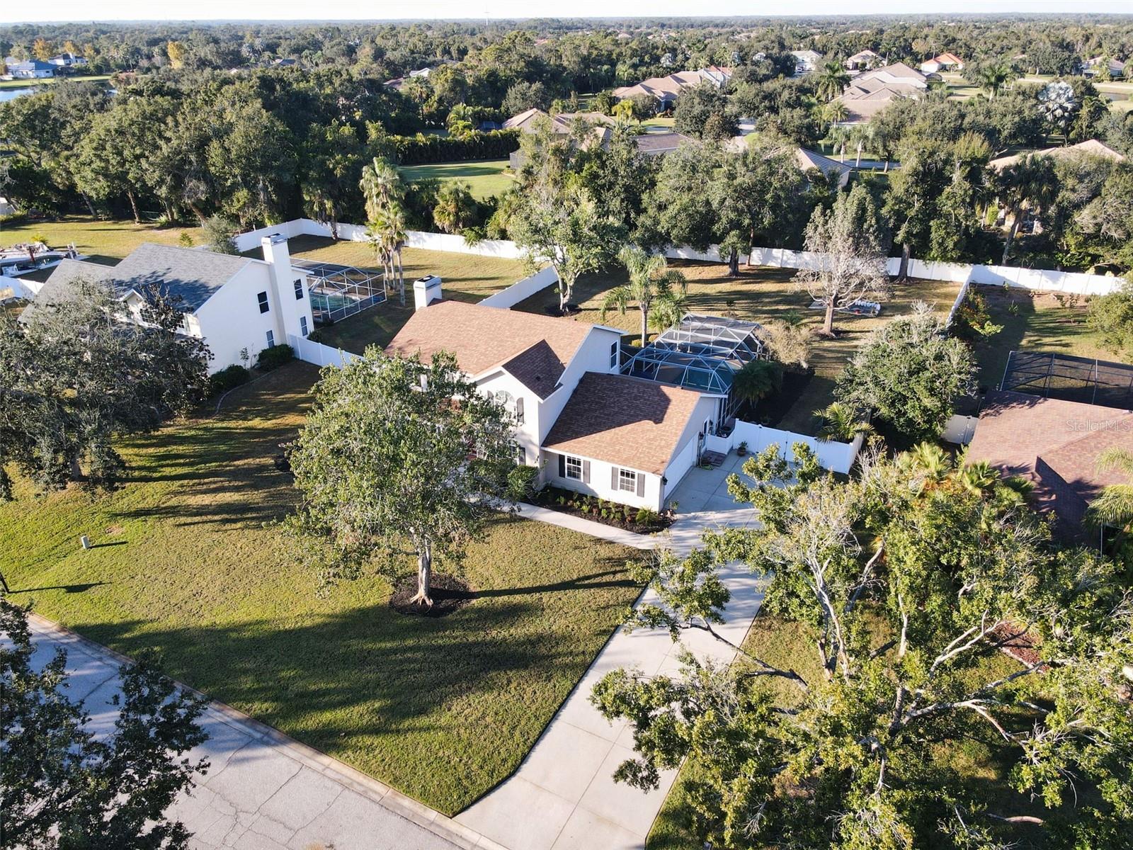 Image 52 of 61 For 14715 1st Avenue E