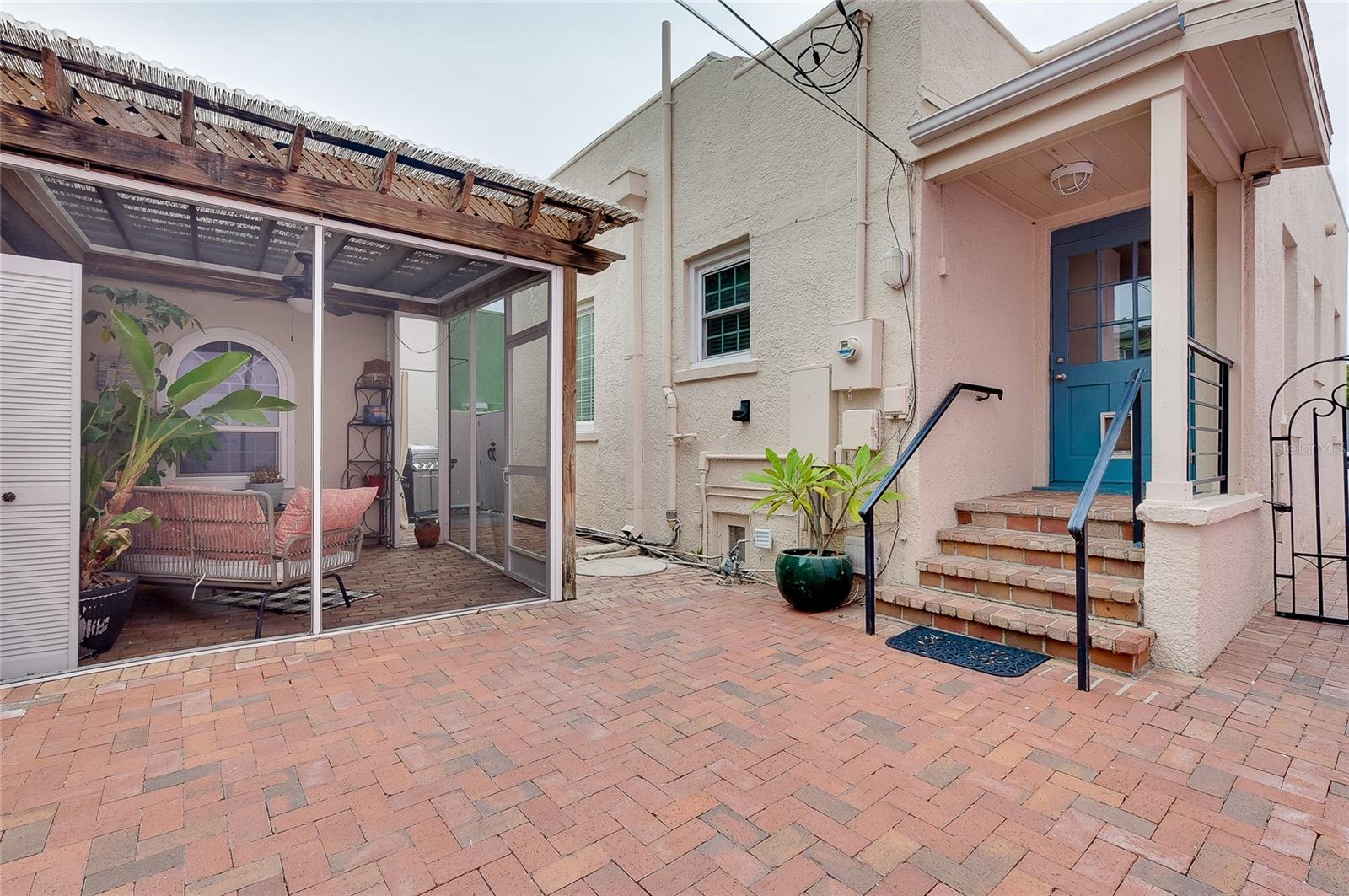 Image 27 of 30 For 446 Burns Court