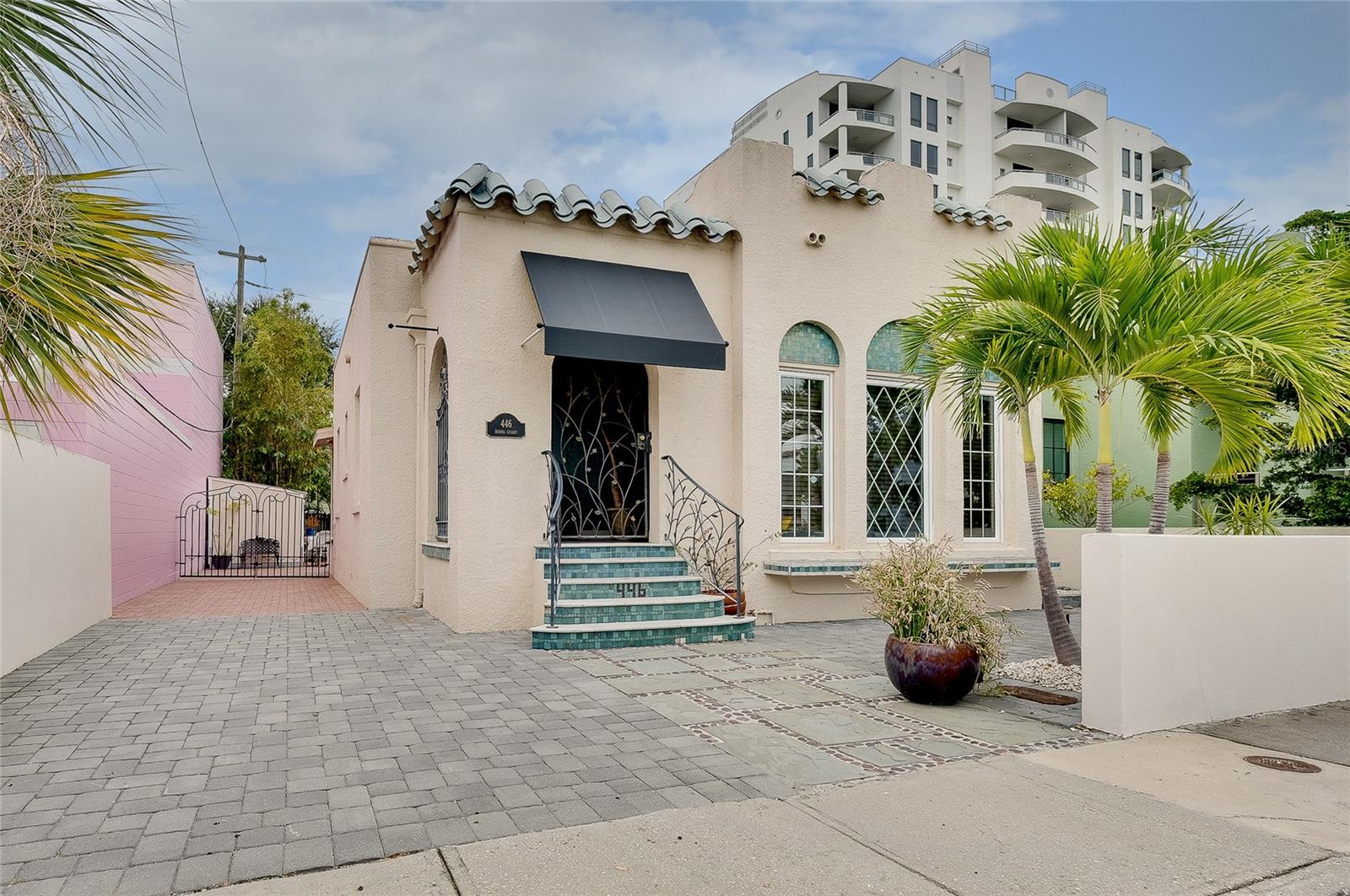 Image 29 of 30 For 446 Burns Court