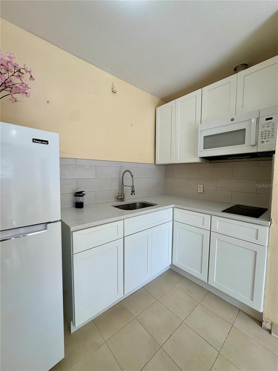 Image 35 of 50 For 526 Royal Palm Drive