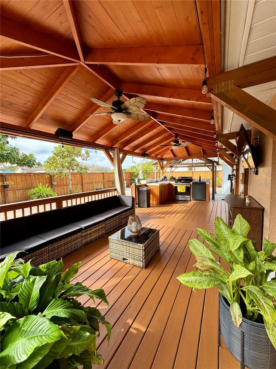 Image 38 of 50 For 526 Royal Palm Drive