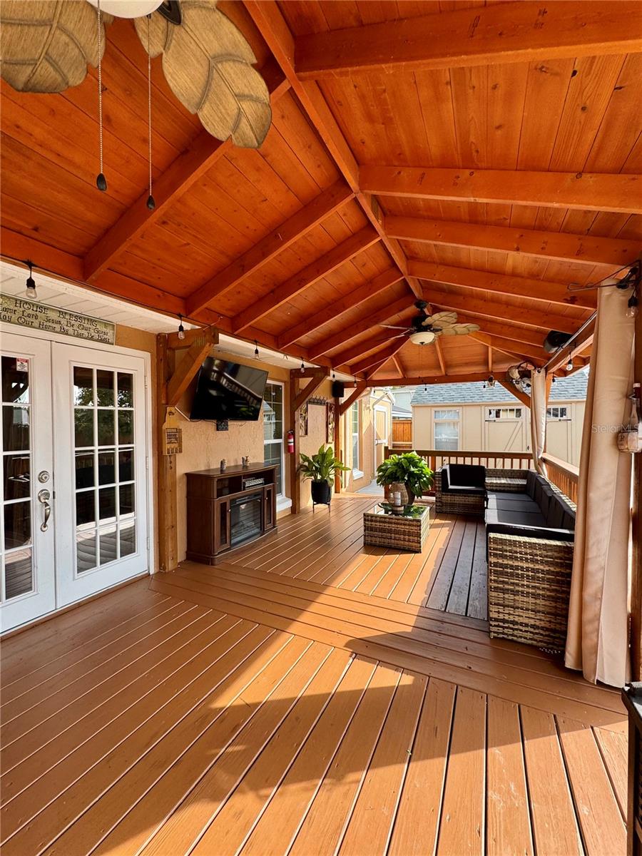 Image 41 of 50 For 526 Royal Palm Drive