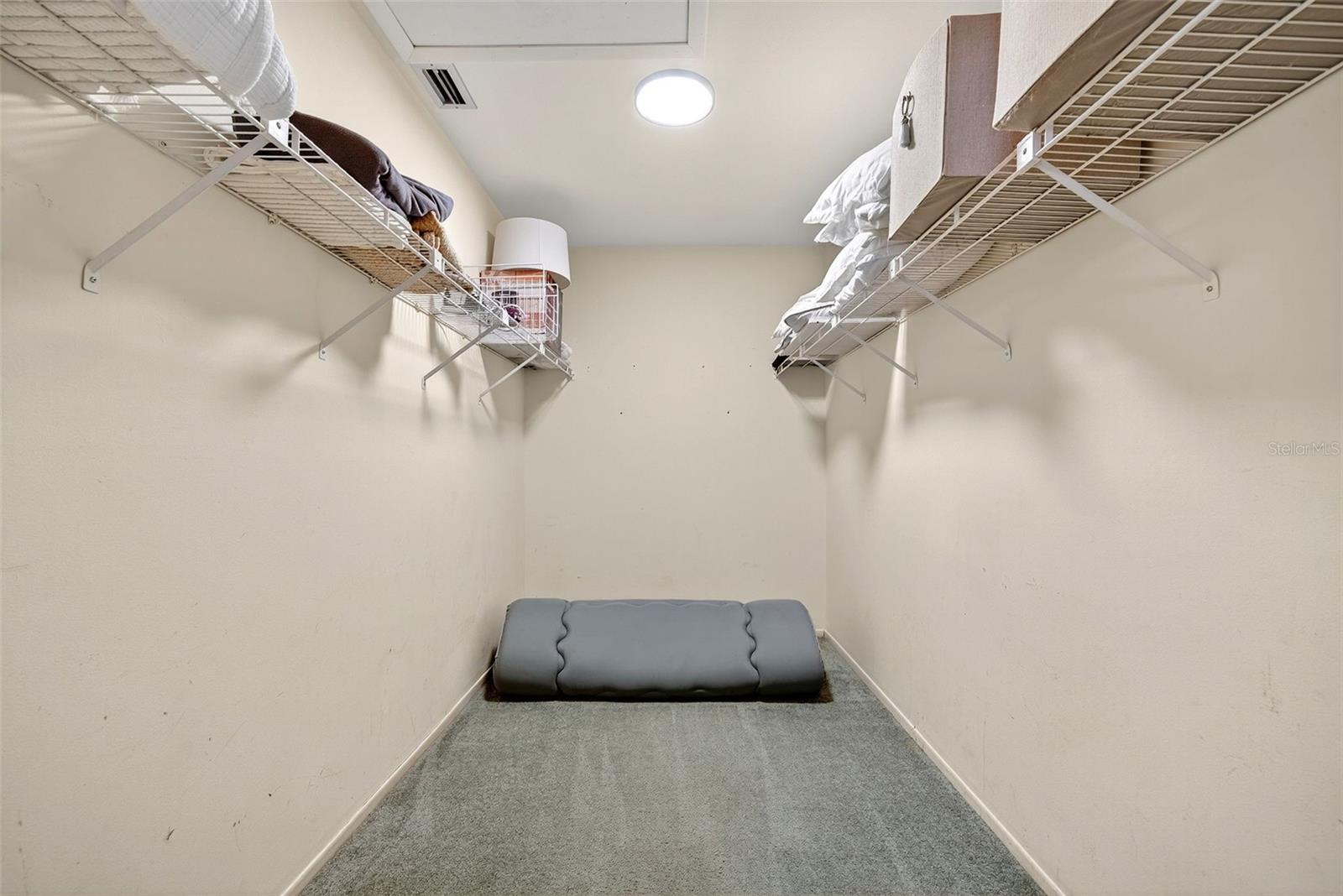 Image 43 of 99 For 9221 Steubenville Avenue