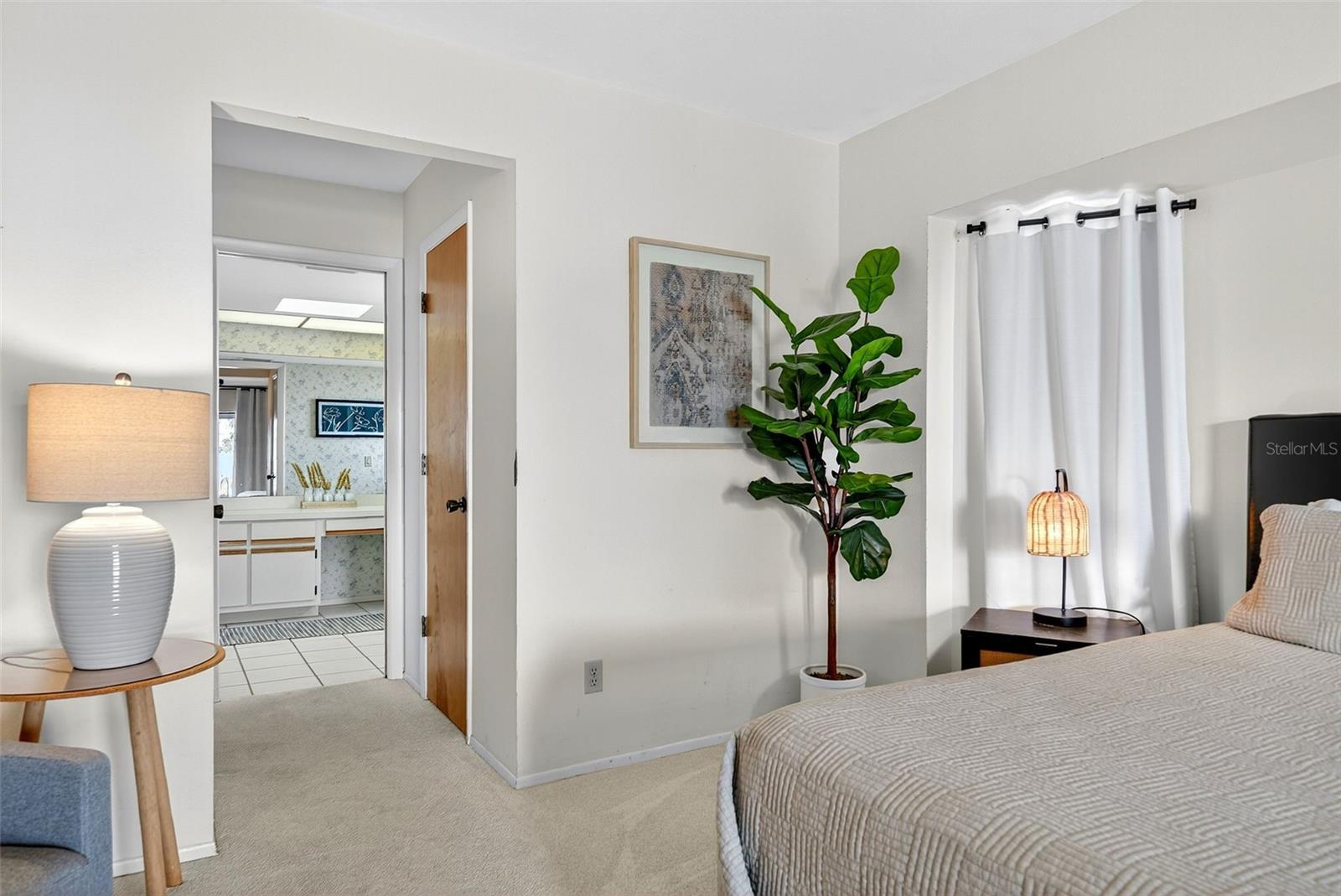 Image 49 of 99 For 9221 Steubenville Avenue