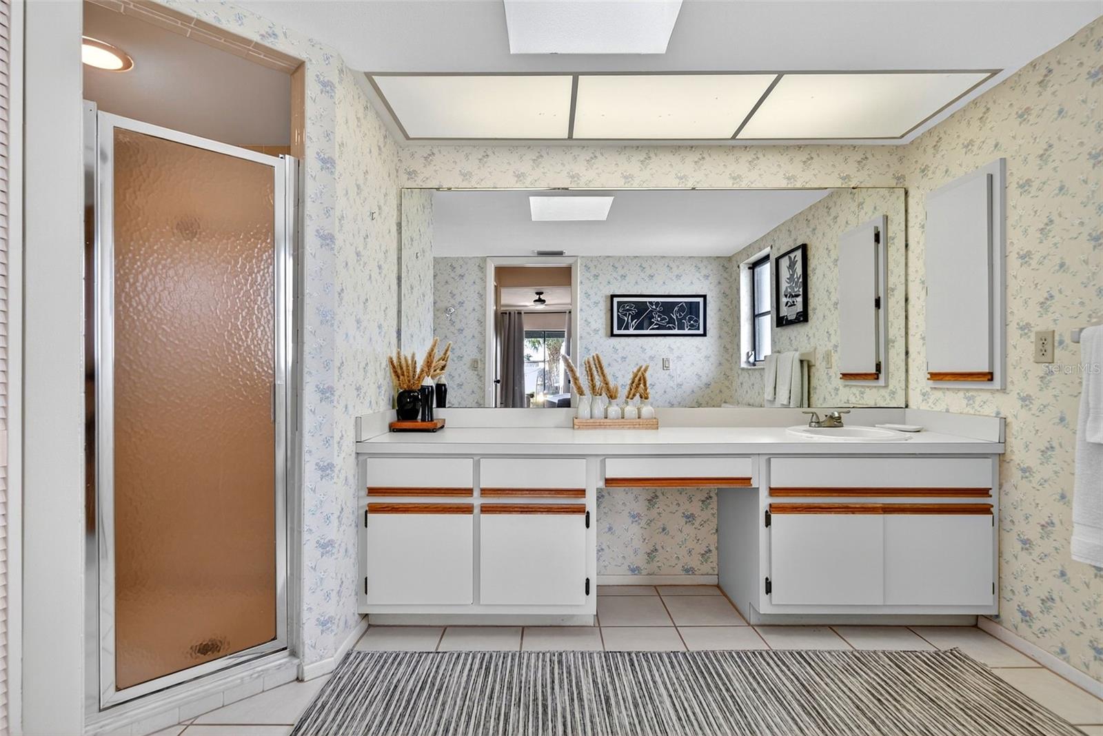 Image 53 of 99 For 9221 Steubenville Avenue