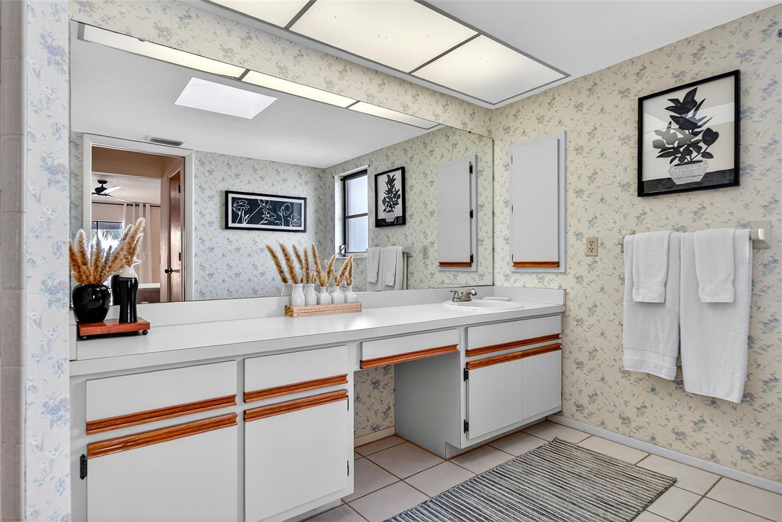 Image 55 of 99 For 9221 Steubenville Avenue