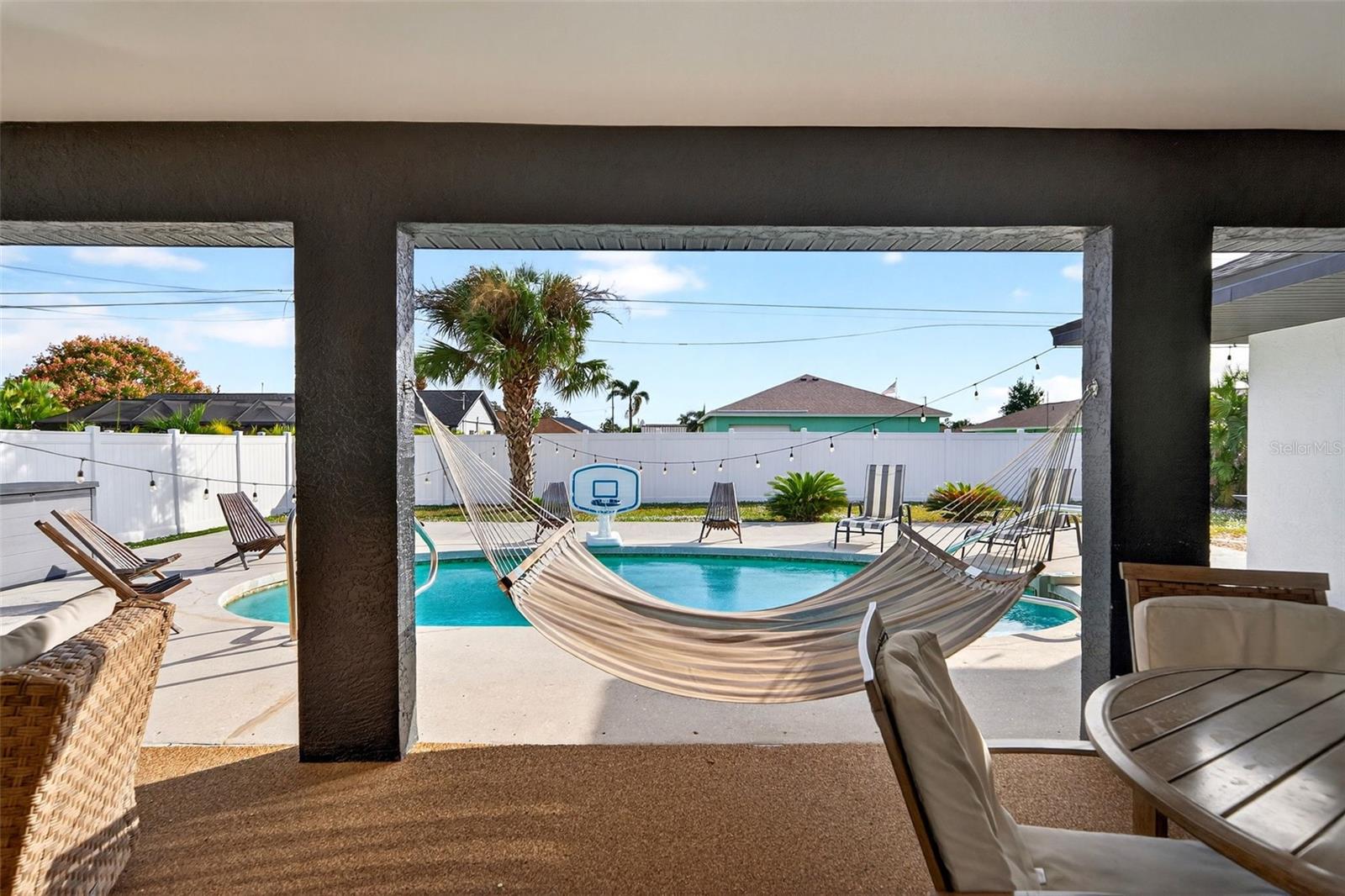 Image 68 of 99 For 9221 Steubenville Avenue