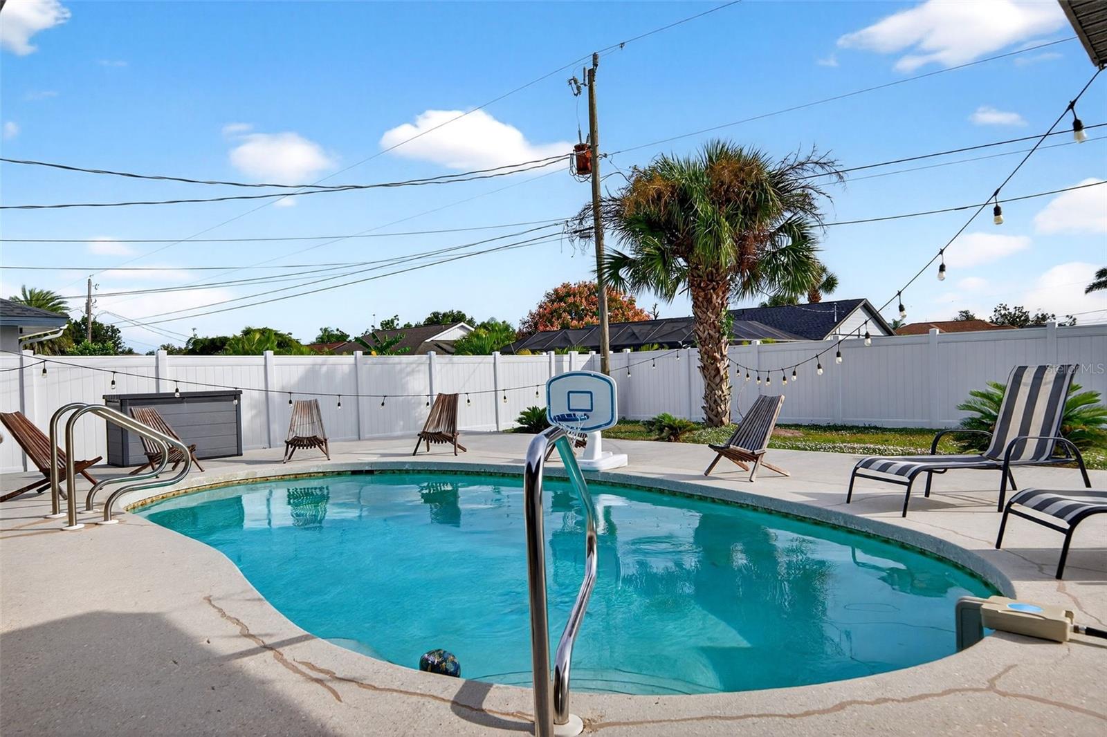 Image 71 of 99 For 9221 Steubenville Avenue