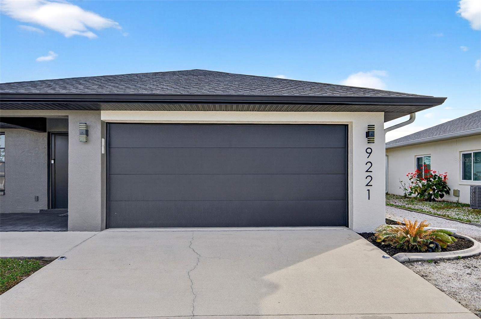 Image 8 of 99 For 9221 Steubenville Avenue