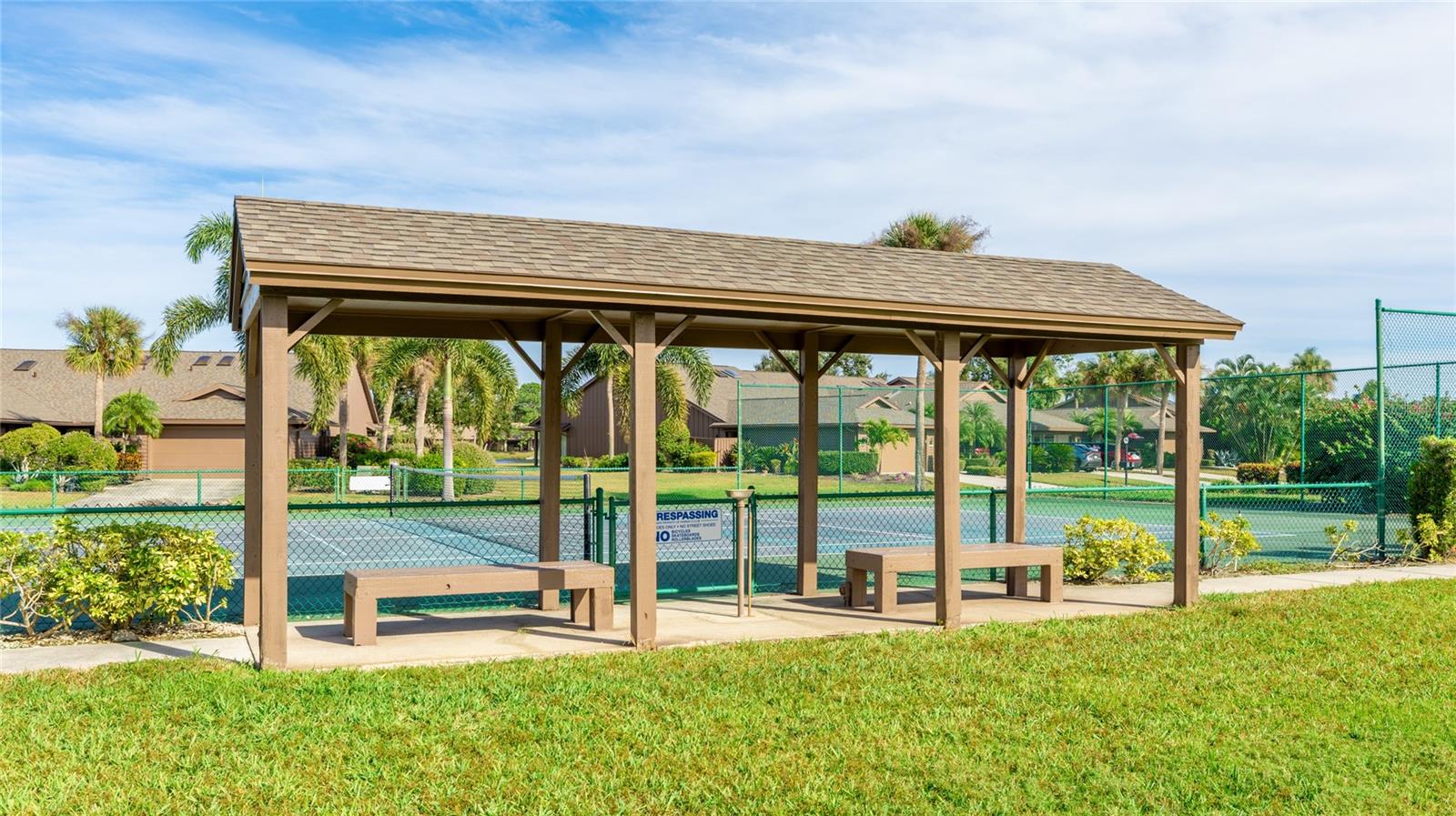 Image 38 of 44 For 7106 Saint Andrews Lane